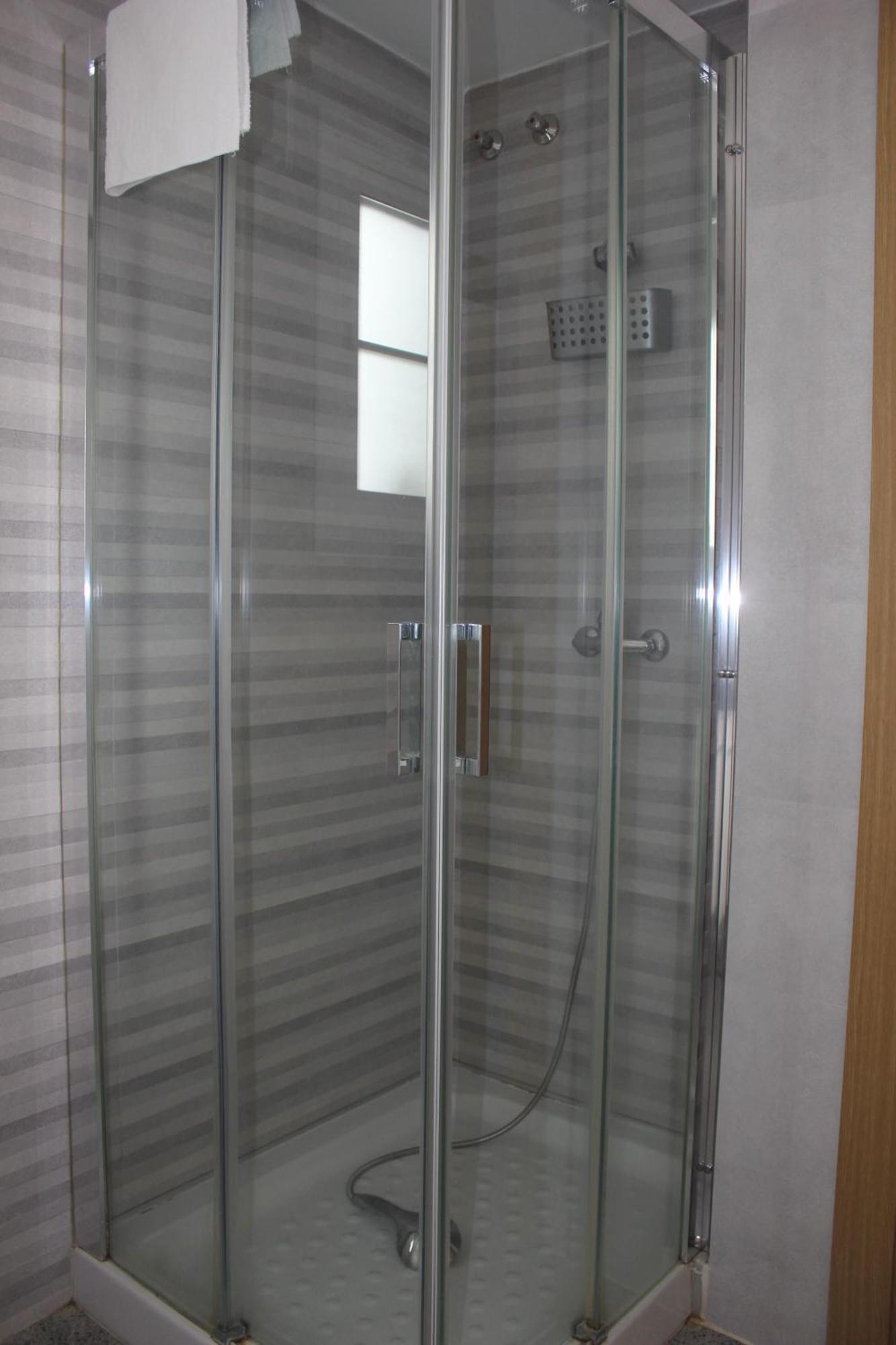 Apartamento En Ciudad Jardin Málaga Exterior foto